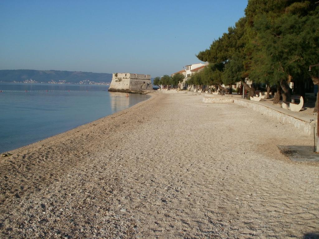 Grgin Apartments Kaštela Екстериор снимка
