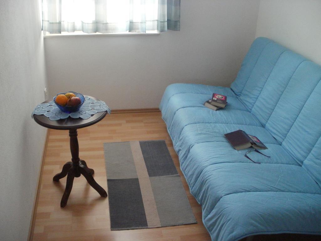 Grgin Apartments Kaštela Стая снимка
